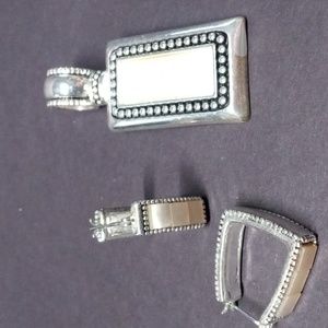 Earrings and a pendant mother of pearl